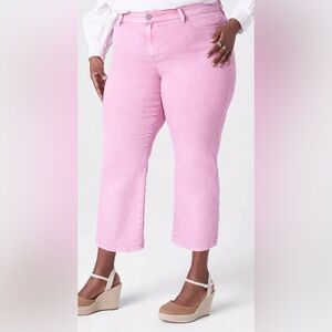 #1451 - Lane Bryant Plus Size Signature Fit Mid-Rise Straight Leg Crop Jean Pink